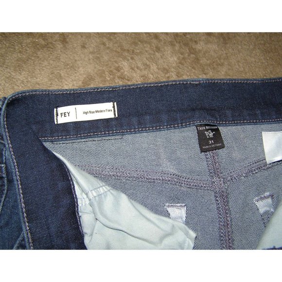 NEW True Religion High Rise Flare jeans Dark wash - Picture 8 of 8